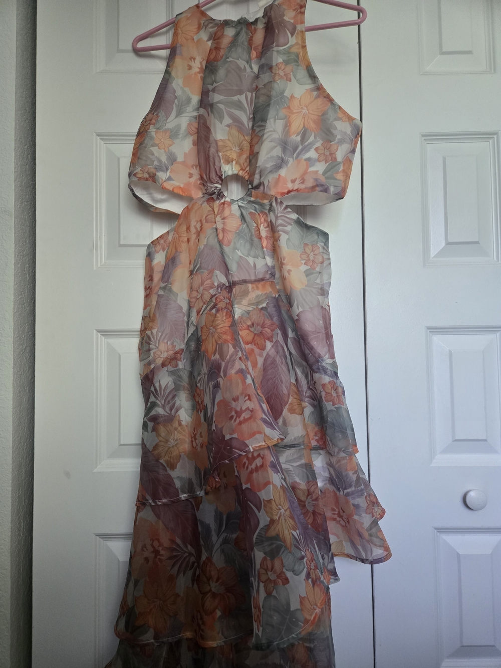 Floral Cutout Maxi Dress — Peach, Mauve & Gray